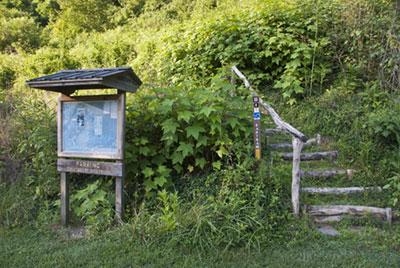 Information sign at access to Bartram Trail